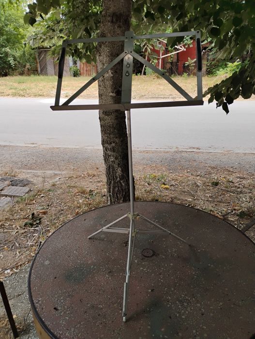 Стойка за ноти, сгъваема