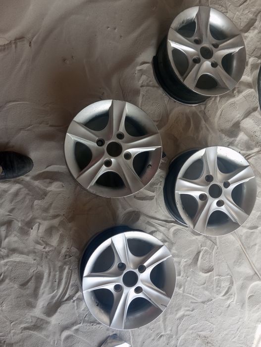 Пискострyе  хизмати