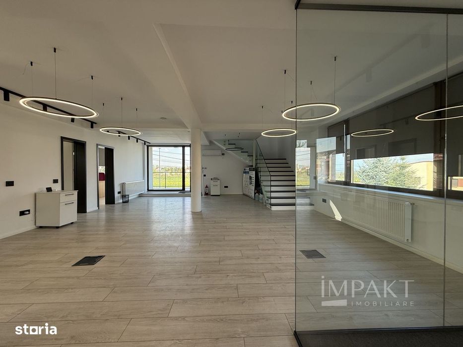 Spatiu de birouri dispus pe 2 niveluri , 225 m2 , Borhanci