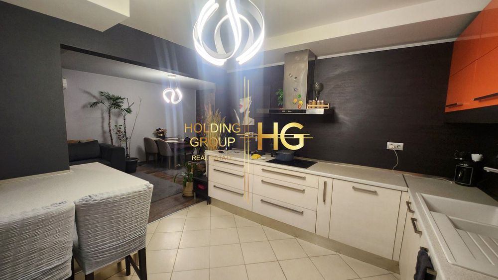 Тристаен до Гранд мол Варна