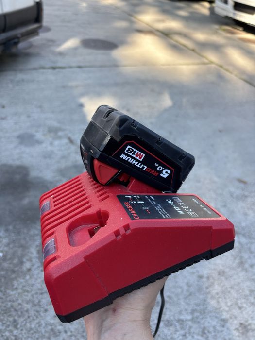 Milwaukee polisher