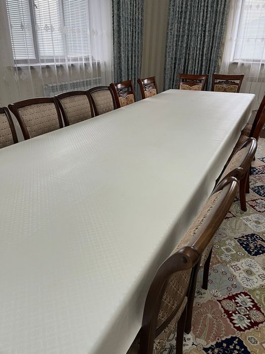 Продается Стол со стульями состояние хорошее