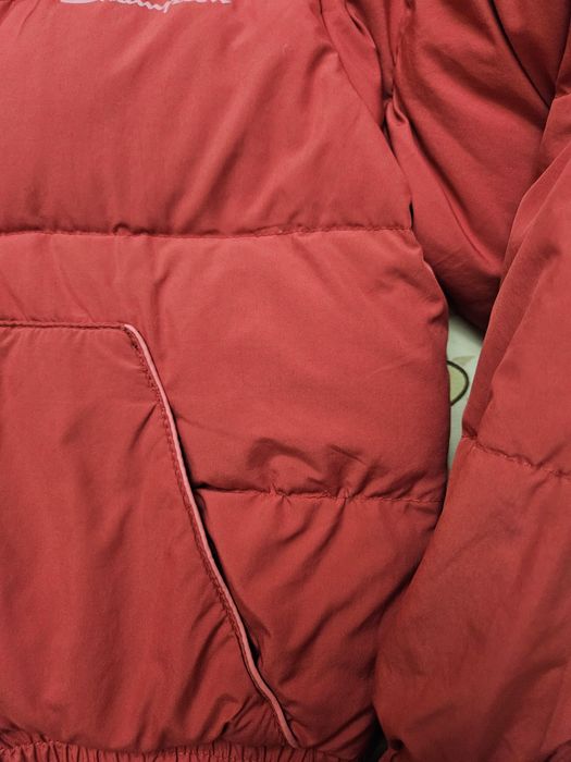 Яке за момиче CHAMPION