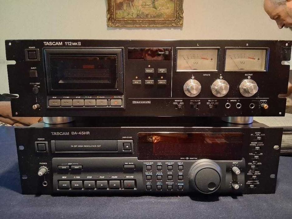 Linie Studio TASCAM Professional: Casetofon Deck 112 MKII & DAT Recorder DA-45HR 24-Bit