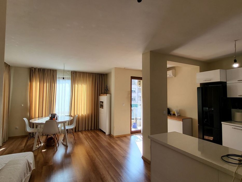 Продава се Двустаен апартамент в София, Белите брези - 88 кв.м за 1768 €/кв.м - Снимка #2