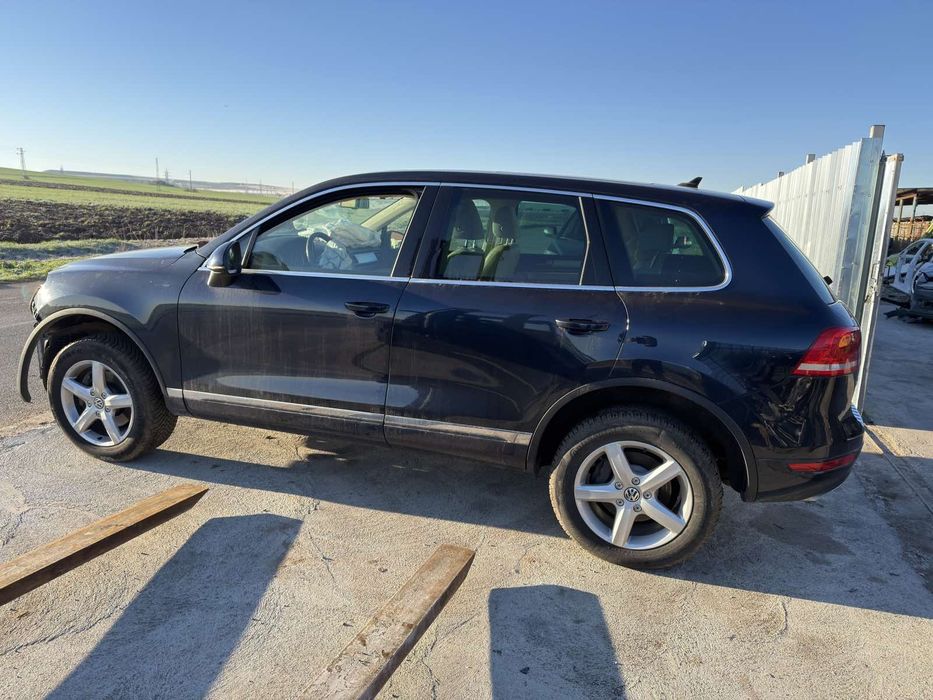 VW Touareg 3.0tdi 240hp CASA 2014 на части
