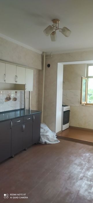 Продается 3/3/4 около Центра Диагностики галерейка