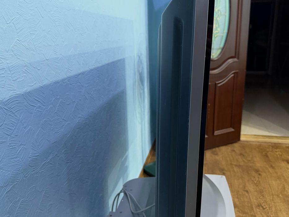 Продам телевизор LG (плазменный)