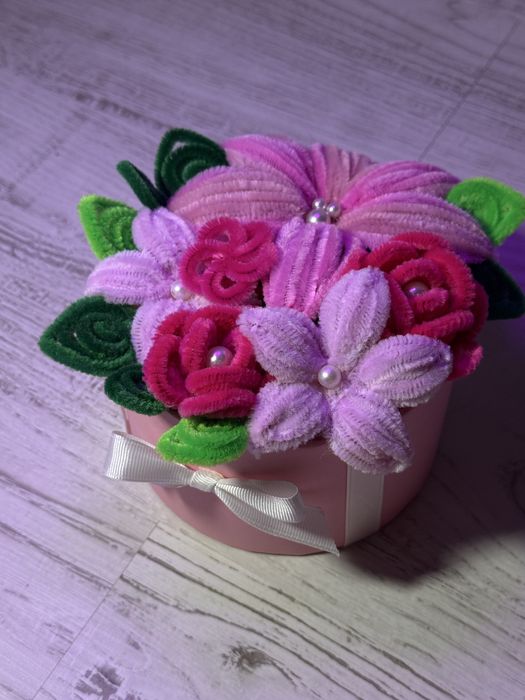 Ръчно изработена цветна аранжировка