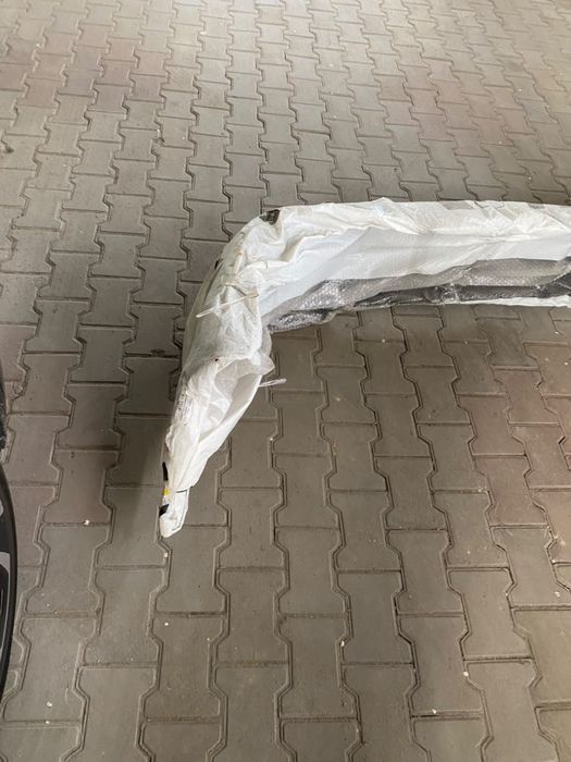 Продам задний бампер