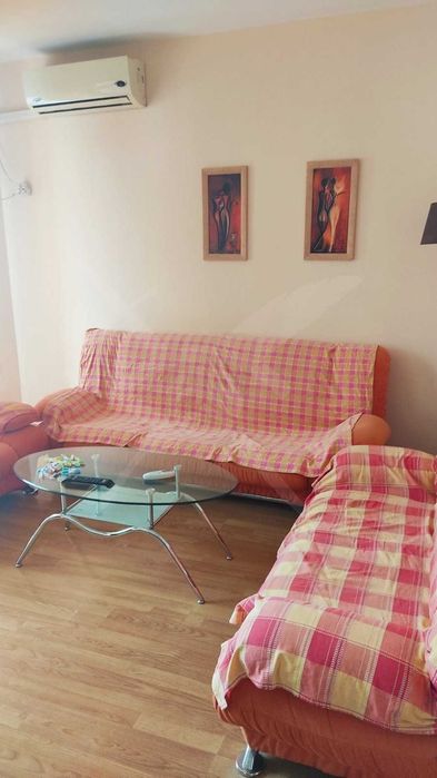 Тристаен апартамент в Приморско 54186