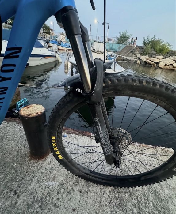 Продавам canyon neuron blue