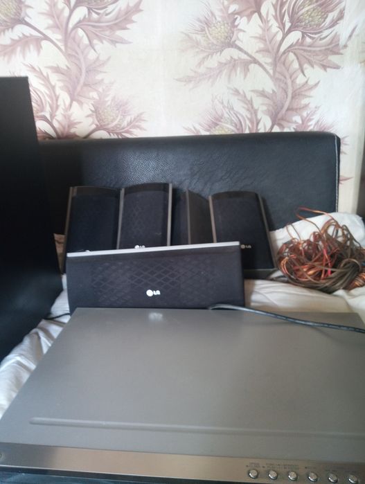 Домашно кино LG.