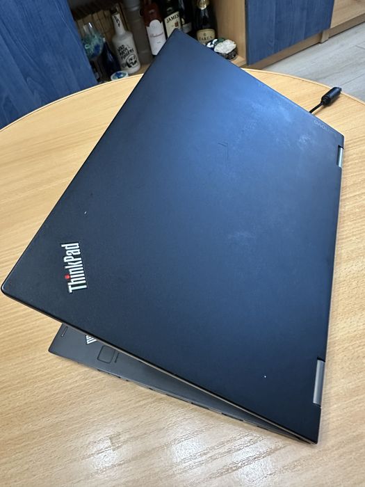 Lenovo Yoga 260,touchscreen360* ,Intel Core I3-6th.Gen,8Gb.