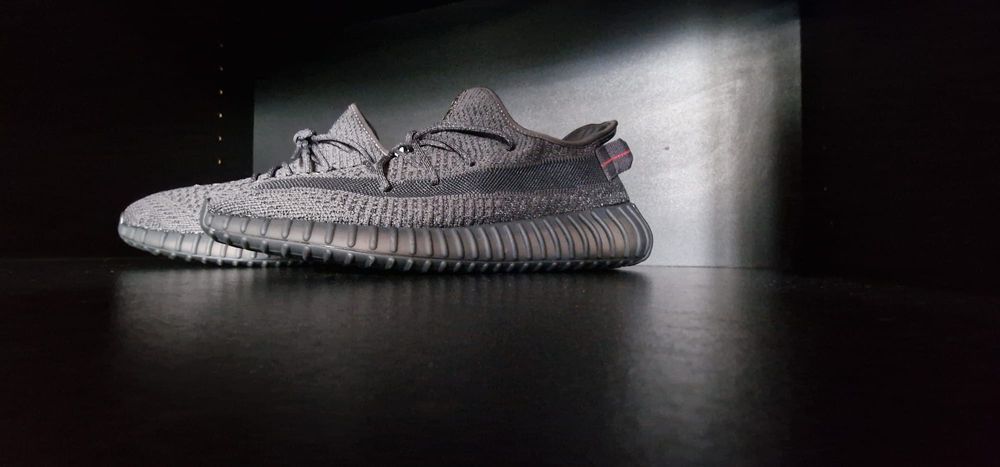 Yeezy Static Black