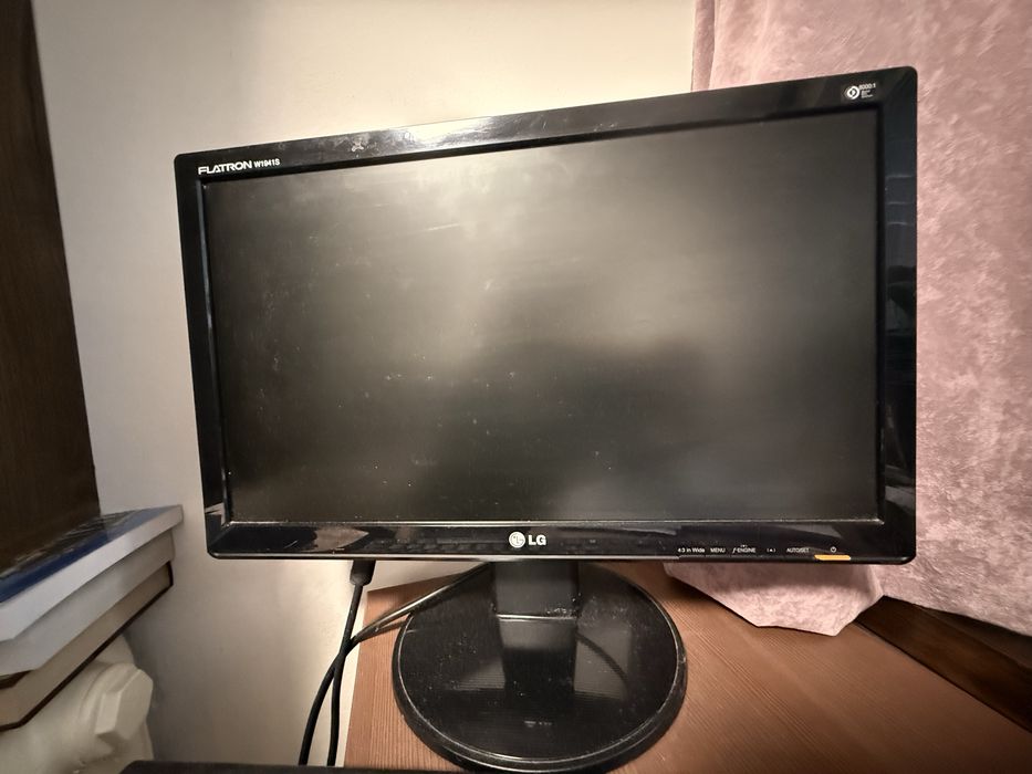 Монитор LG Flatron W1941S – 19”