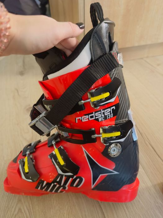 Clapari Atomic marimea 37