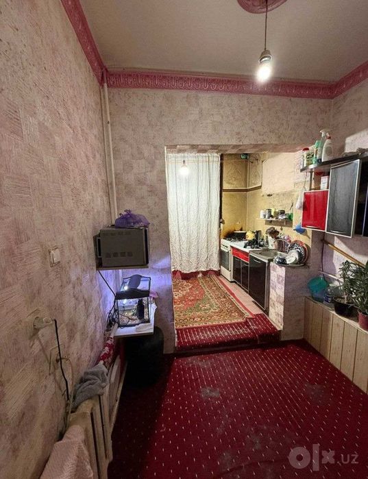 ИбинСино2 да 3 хона квартира Сотилади можжал Савдо Марказ!