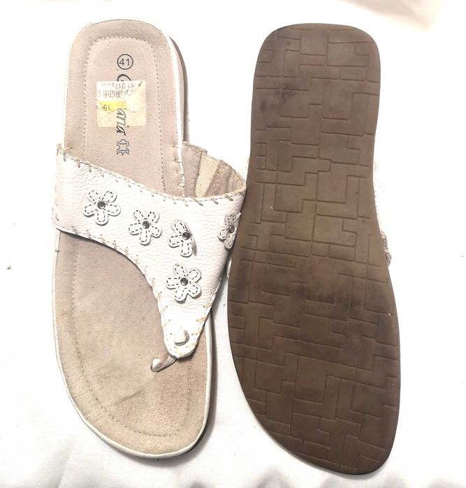 Vand slapi de dama, din piele, albi, marimea 41