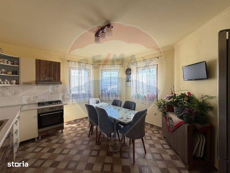 Casă de vânzare în Alba Iulia, zona Schit