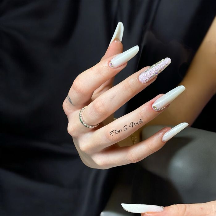 Manichiura /unghii cu gel