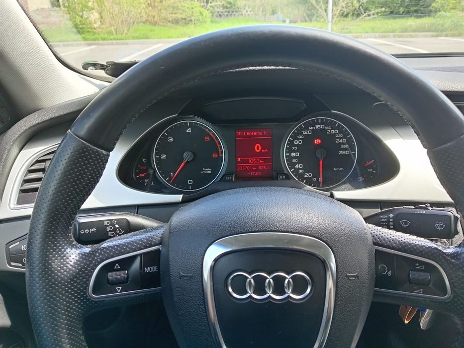 Vand audi a4b8. An 2010