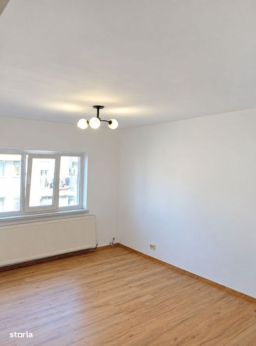Apartament Decomandat,Craiovița Nouă,centrală proprie,acoperiș tablă