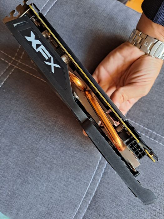 Vand placa video rx570 8gb
