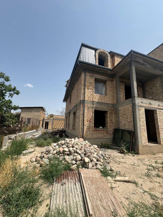 Дом продается на Янги Узбекистан