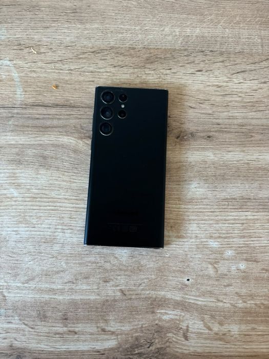 Продам Samsung s22 ultra 256g