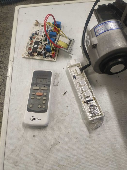 Midea резервни части