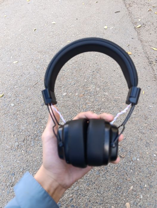 Продам наушники marshall major 4