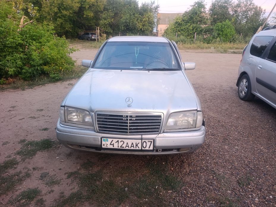 Mercedes Benz c 180