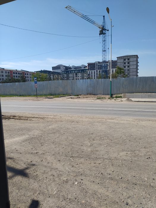 Для бизнеса Дом с Пропиской вдоль дороги р-н Спутник гНавои 8,5сот