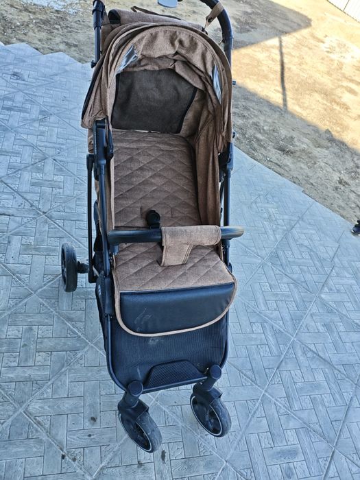 Продам коляску в отличном состоянии