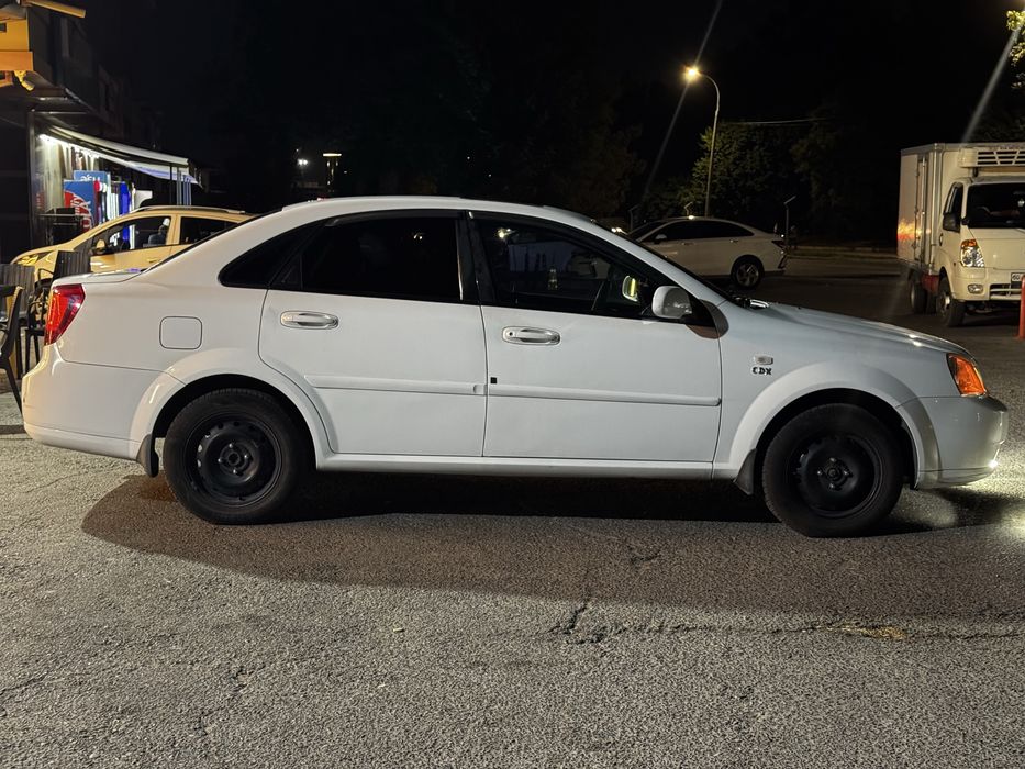 Lasetti 1.8 aftomat