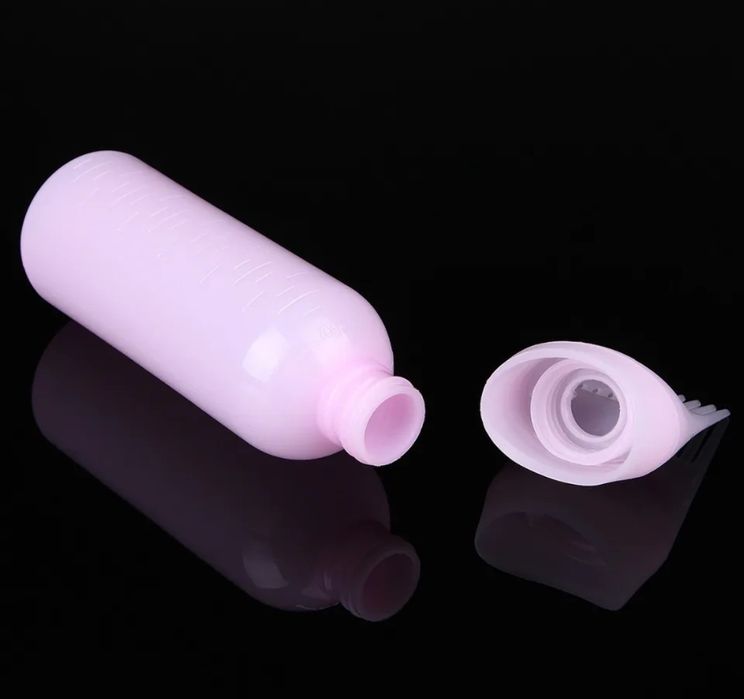 Продавам четка за по лесно боядисване и слагане на маска за коса