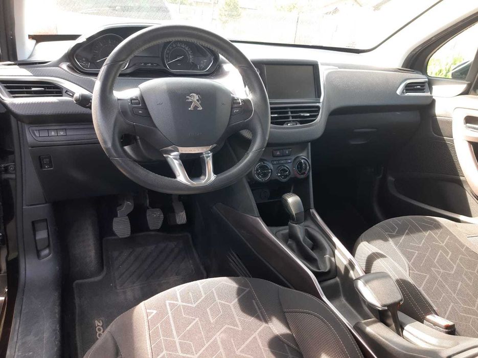 Peugeot 2008 - 1.6 HDi