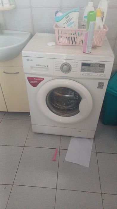 Продаю стиралку