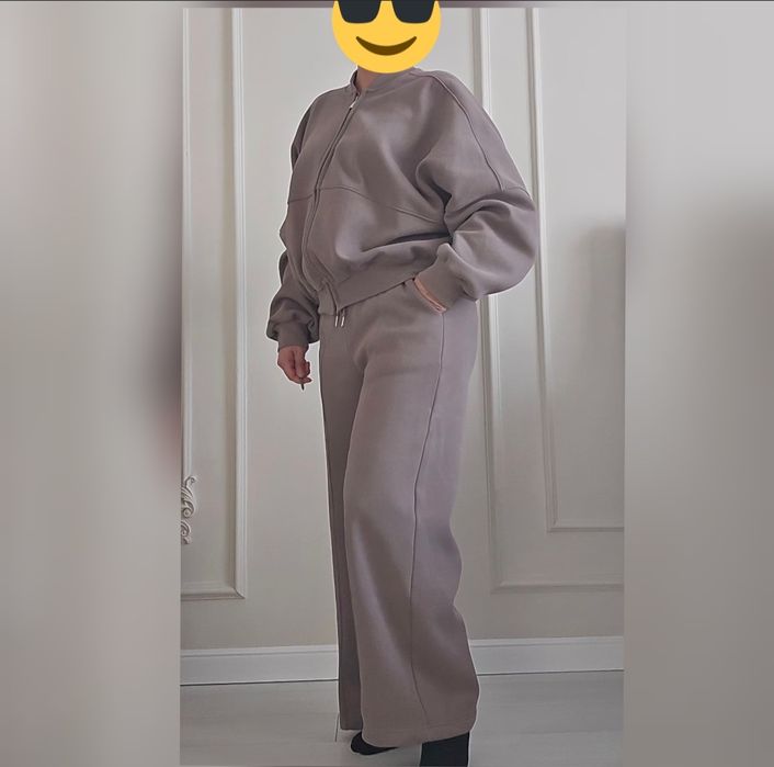 Срочно продам женские  двойки