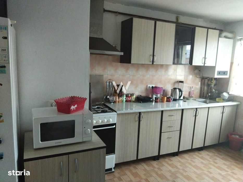 Apartament 4 camere, 82 mp, mobilat, zona Mihai Viteazul
