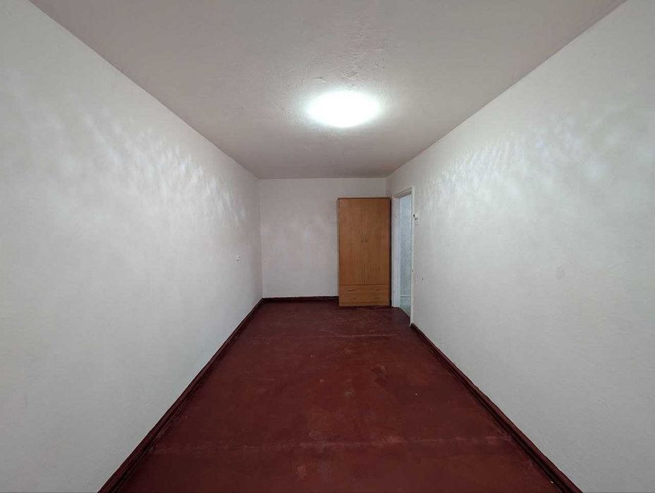 Продам 2-комн.квартиру в 13 микрорайоне