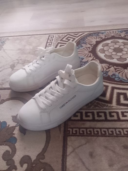 Красовка Tommy hilfiger