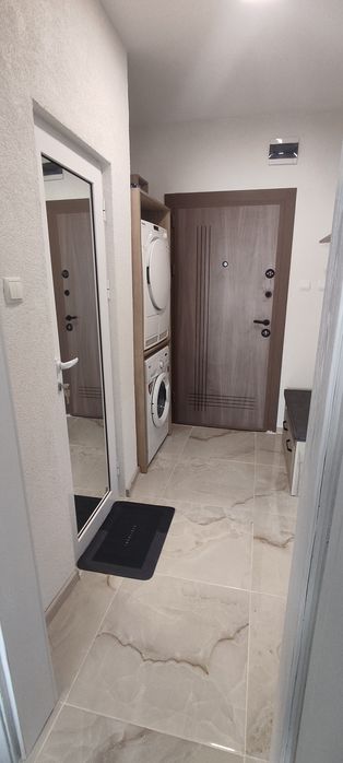 Дава се под наем Тристаен апартамент в Казанлък - 82 кв.м за 398.82 € - Снимка #3