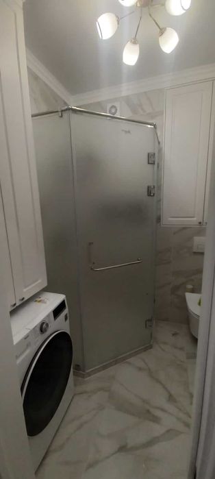 Душевая кабина трапеция