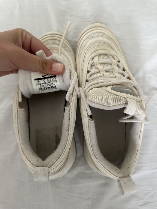 Nike sport wear, alb stare buna! Cititi detaliile de mai jos!