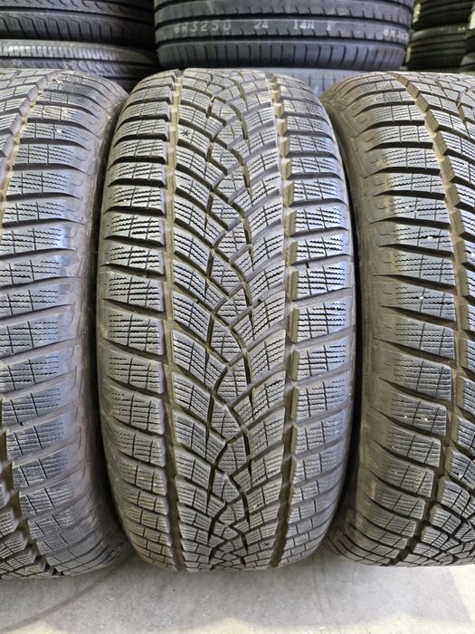 235/50/19 GOODYEAR 4бр