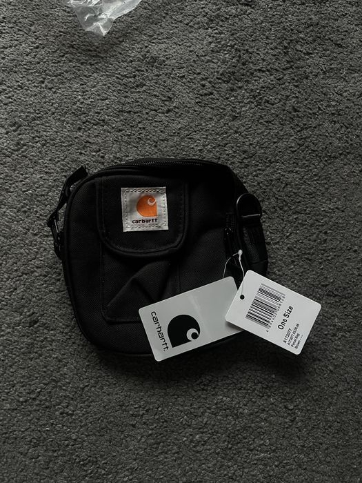 Carhartt чантичка