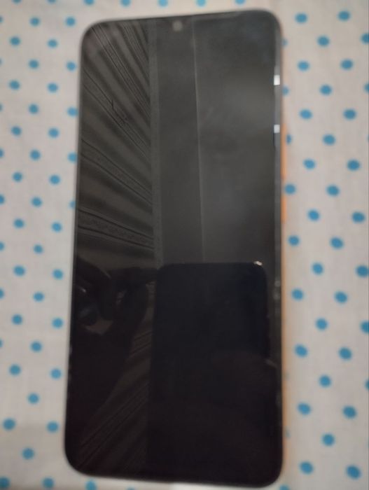 Xonor x5 32/2 karobka dakment bor narxi 700