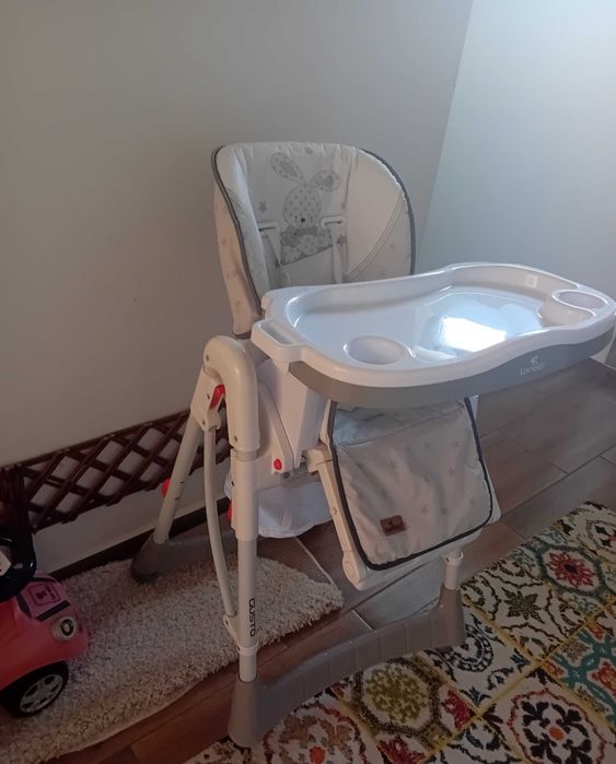 Столчето за кърмене Lorelli